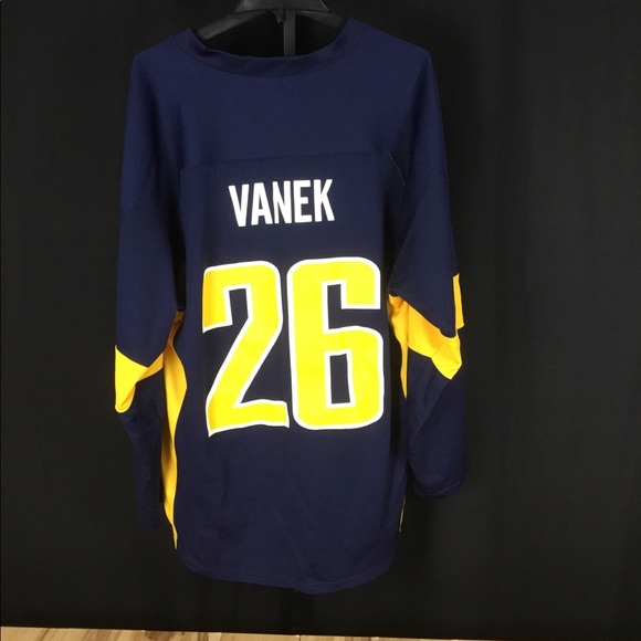 Men’s NHL Buffalo Sabre’s #26 Vanek Jersey XL - Picture 3 of 4